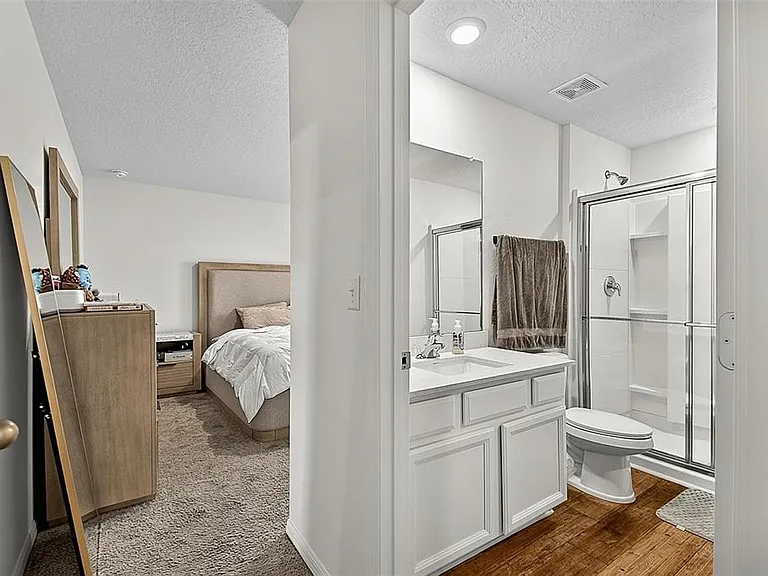 70 Pebble Beach Dr — Photo 21