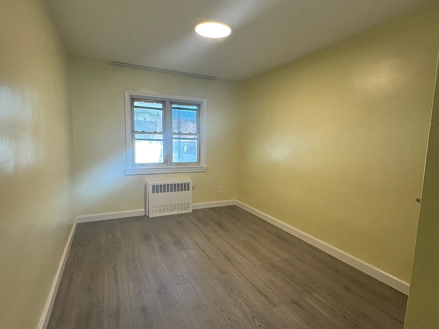 3 bed, $3,100 — Photo 2