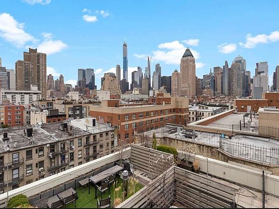 2nd image of 517 W 46th St Residence 10