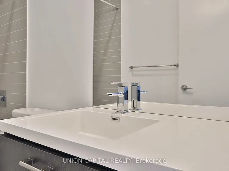 87 Peter St #1909 — Photo 8