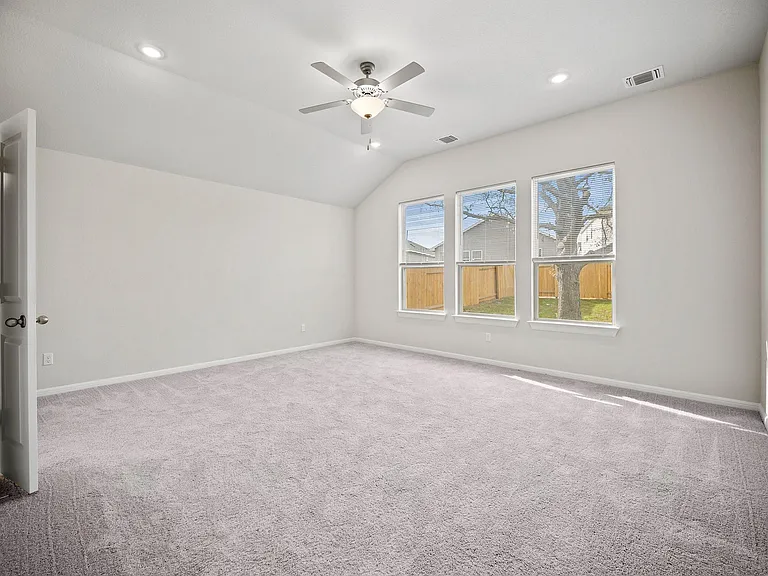 136 Caterpillar Ln — Photo 7