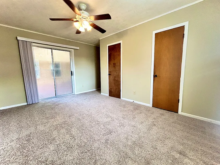 3239 Red Robin Loop — Photo 7