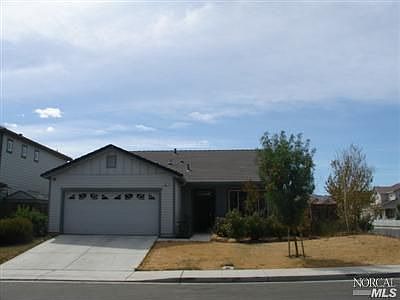 1st image of 636 Foxglove Cir