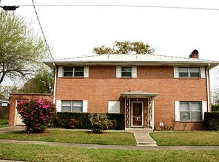 907 14th St, Lake Charles, LA 70601