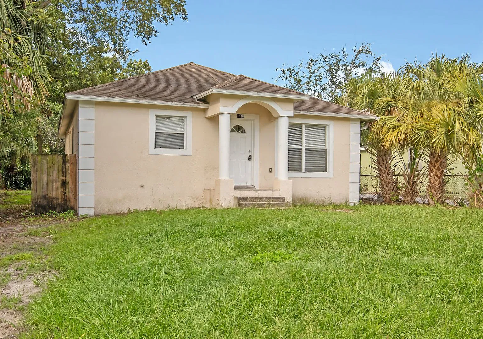 Charming 3-Bedroom, 2-Bath Home Near Downtown Tampa & University of Tampa Available Now! — Photo 2