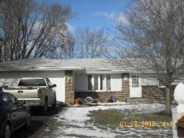 2728 Karr Rd, Belvidere, IL 61008