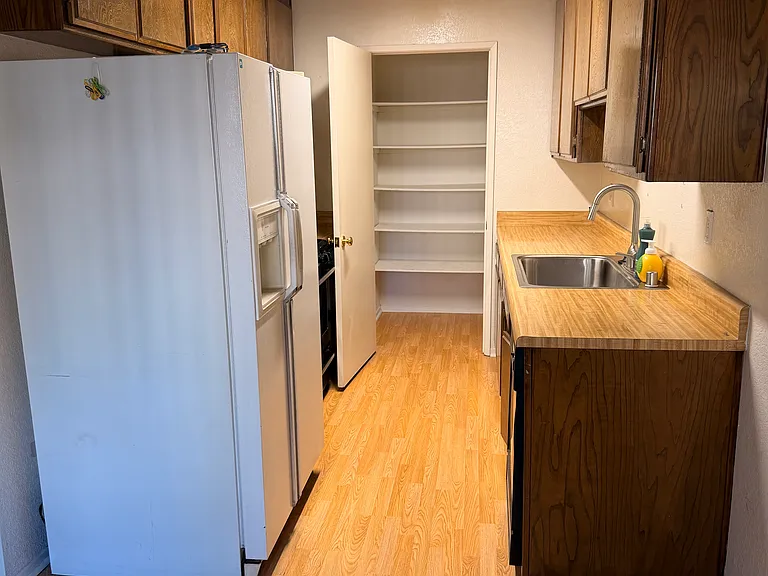 1611 Camden Ave #201 — Photo 1