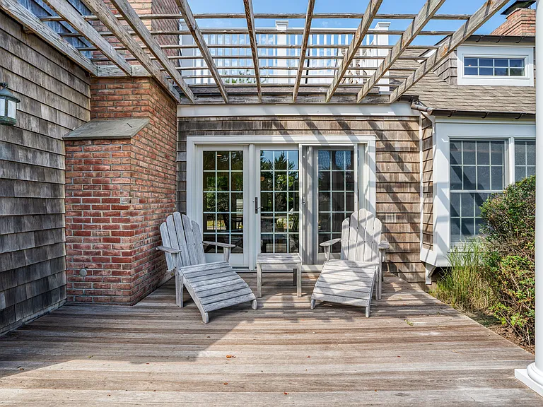 72 Marine Blvd — Photo 27