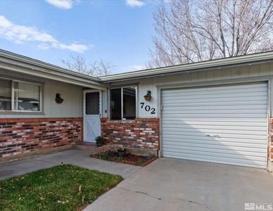 702 Sean Dr, Carson City, NV, 89701