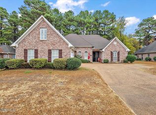 126 Hartfield Dr, Madison, MS 39110