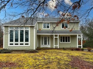 6 Jaye St, Plymouth, MA 02360