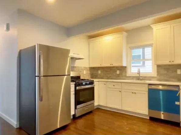 (undisclosed Address), Staten Island, NY 10301