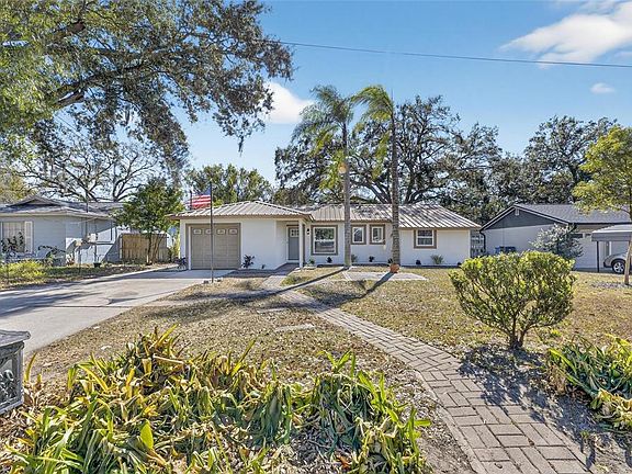 4th image of 207 Lentz Rd