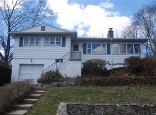 2 Knollwood Dr, Rye brook, NY 10573