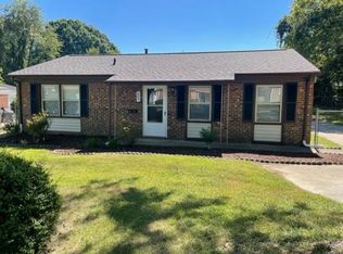 609 Ireland St, Greensboro, NC 27406