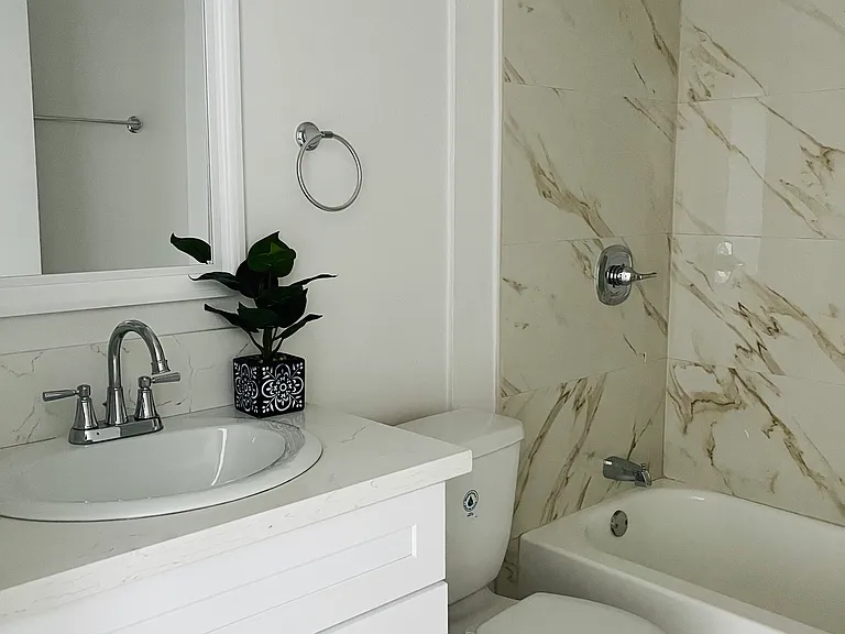 8513 Cedros Ave #2A — Photo 4