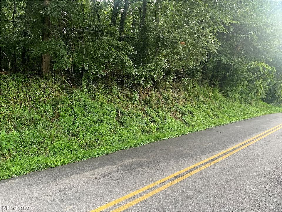 1st image of Country Club Rd