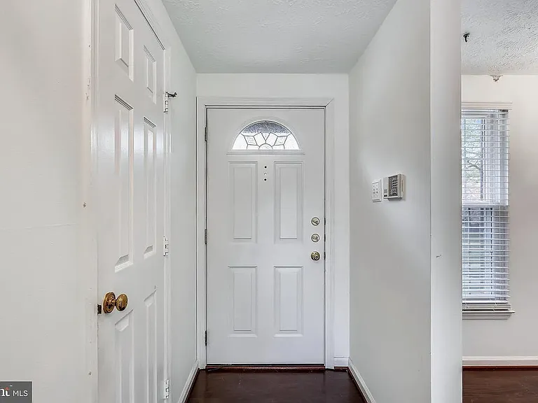 872 Flagler Dr — Photo 7