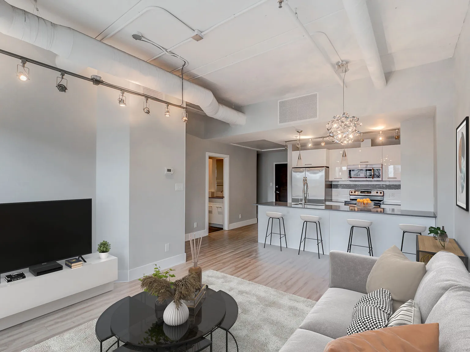 Lofts on First — Photo 3