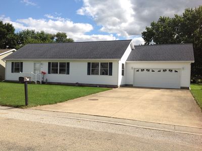 507 W Rhodes St, Thomasboro, IL, 61878