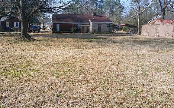 3rd image of 112 Dogwood Cir