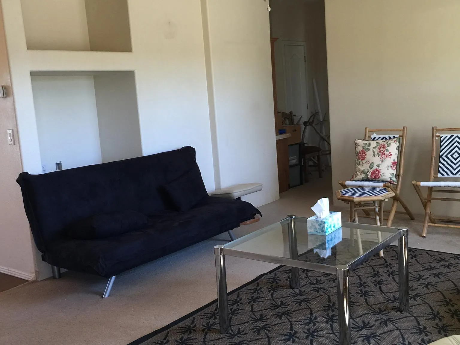 3 bed, 1624 sqft, $1,900 — Photo 2