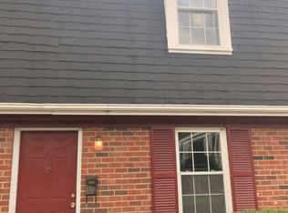 300 New Castle Dr APT 27, Colonial Heights, VA 23834