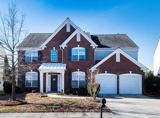 2419 Red Birch Dr, Charlotte, NC 28262