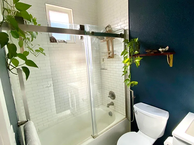 Full Bath