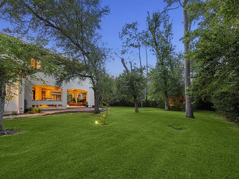 2 Lacewood Ln — Photo 46