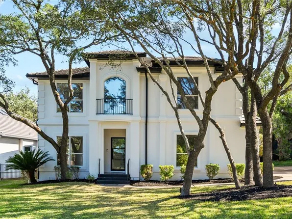 13 Autumn Oaks Dr, Austin, TX 78738
