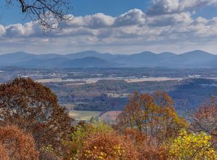 111 Chestnut Ridge Rd, Mills River, NC 28759