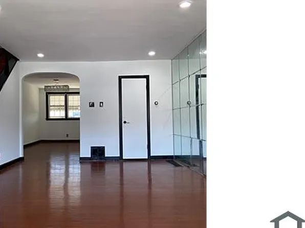 6243 Marsden St, Philadelphia, PA 19135