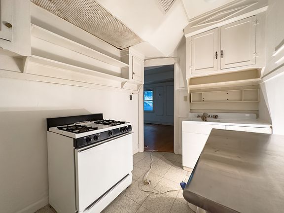 4th image of 1440 W Thorndale Ave #D
