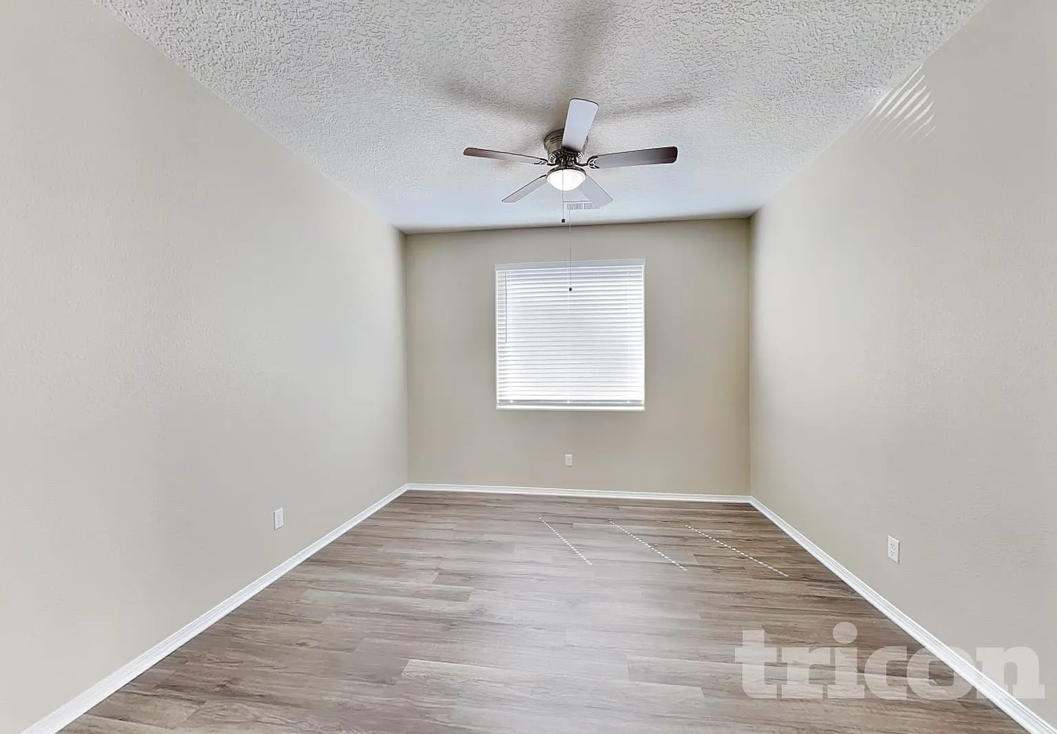 1612 Valle Vista Road NW Los Lunas NM — Photo 2