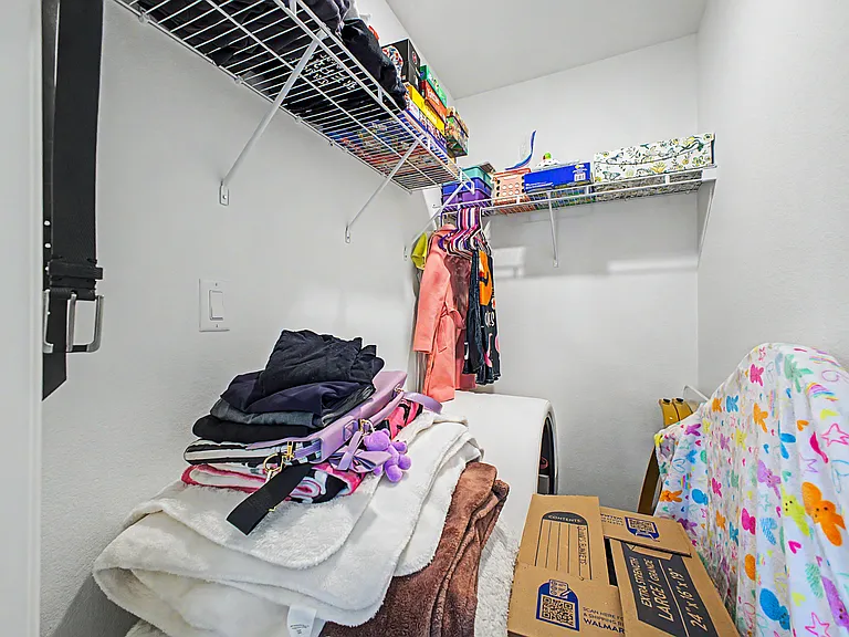 9963 Ravenswood Peak Ave — Photo 26