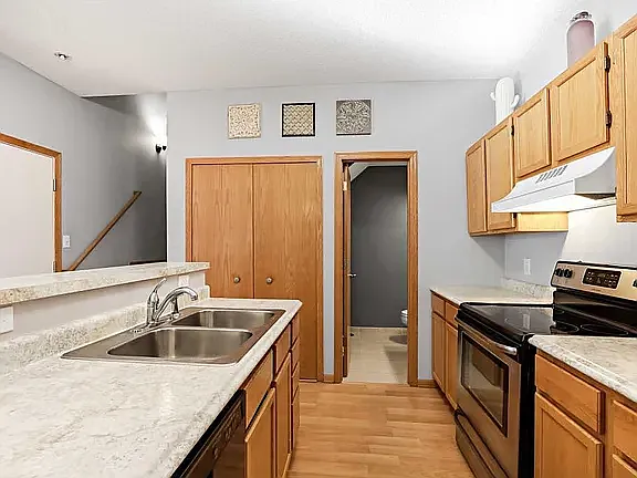 3639 Vermilion Ct N — Photo 8