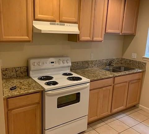 2nd image of 1523 Heights Blvd #21