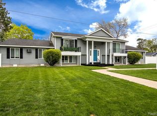 1021 Centre St #9, Traverse City, MI 49686