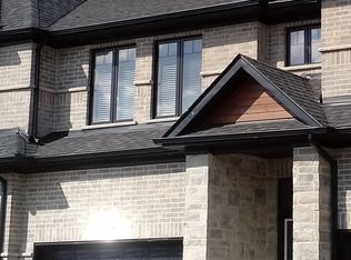 147 Coopershawk St, Kitchener, ON N2K4J3