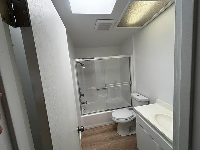 2599 Laurel Ave — Photo 13