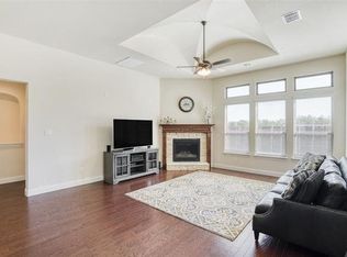 5126 Crestwater Dr, Mansfield, TX 76063