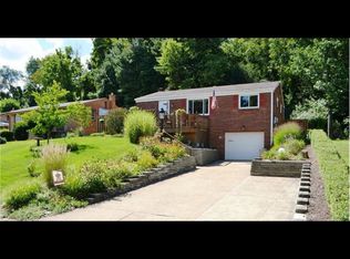 1608 Carmella Dr, Pittsburgh, PA 15227
