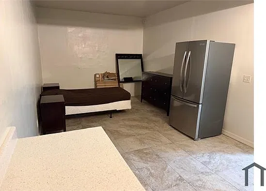 303 NW 14th Ave