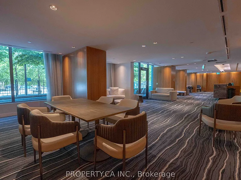 215 Fort York Blvd #2203 — Photo 15