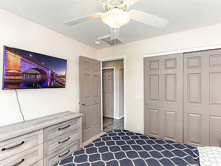 820 Avalon Ave — Photo 14