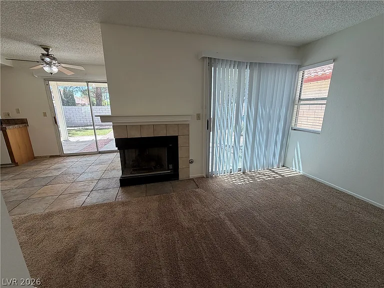 9509 Swan Bay Dr — Photo 19
