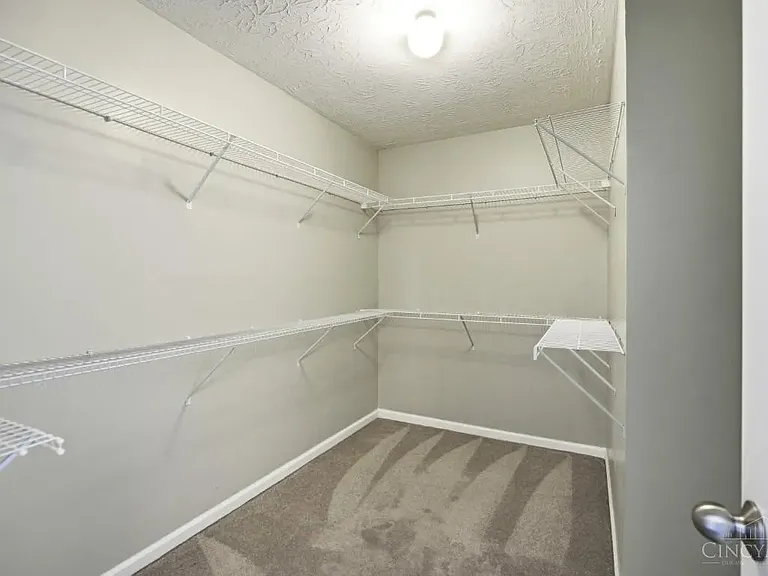 6672 Westminster Ct — Photo 18
