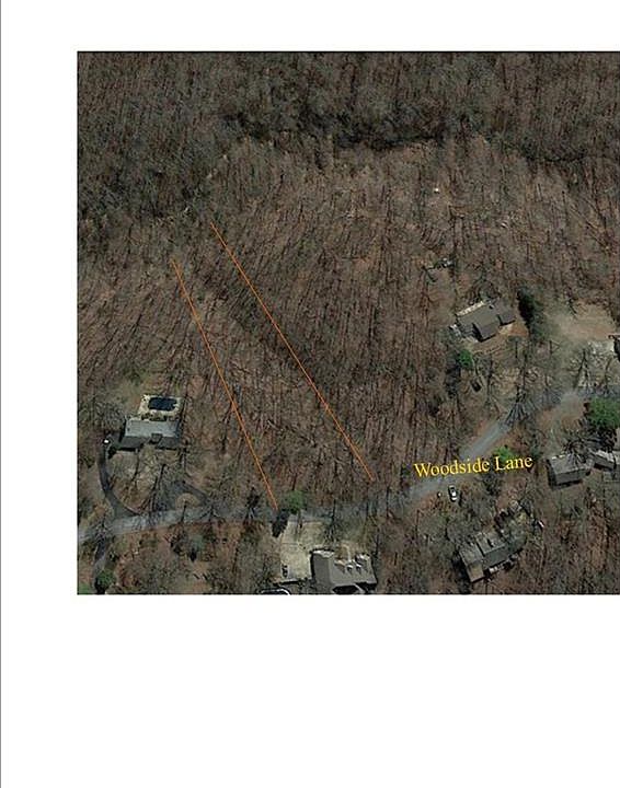 2nd image of 111 E Woodside Ln