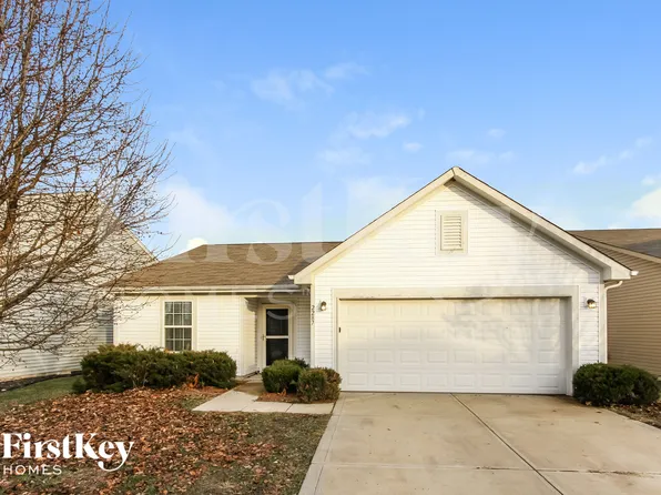 2287 Cedarmill Dr, Franklin, IN 46131